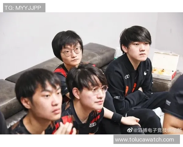 赛后分析EDG与TES实力对比及未来发展方向探讨实时新闻